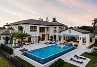 Custom Luxury Homes